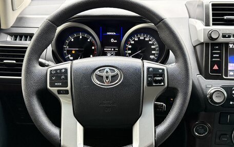 Toyota Land Cruiser Prado 150 рестайлинг 2, 2014 год, 3 320 000 рублей, 12 фотография