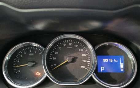 Renault Duster I рестайлинг, 2016 год, 800 000 рублей, 16 фотография