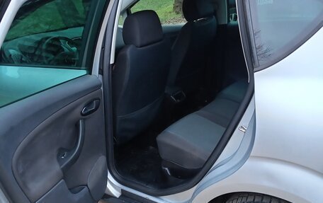 SEAT Toledo III, 2008 год, 550 000 рублей, 2 фотография