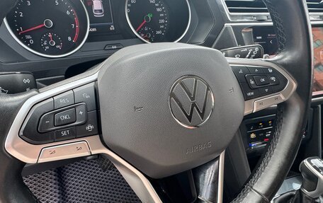 Volkswagen Tiguan II, 2021 год, 2 520 000 рублей, 14 фотография