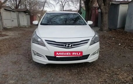 Hyundai Solaris II рестайлинг, 2016 год, 1 350 000 рублей, 5 фотография