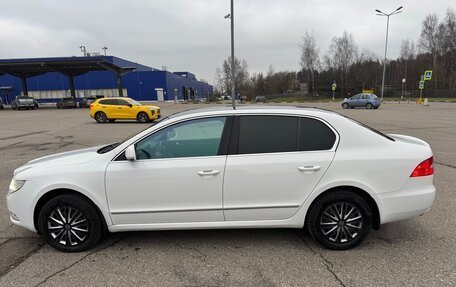 Skoda Superb III рестайлинг, 2012 год, 1 100 000 рублей, 3 фотография