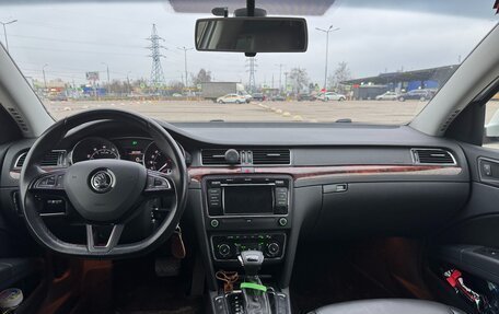 Skoda Superb III рестайлинг, 2012 год, 1 100 000 рублей, 5 фотография