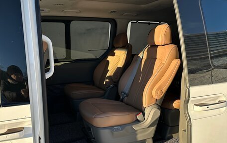 Hyundai Staria, 2021 год, 4 050 000 рублей, 8 фотография