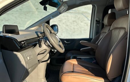 Hyundai Staria, 2021 год, 4 050 000 рублей, 11 фотография