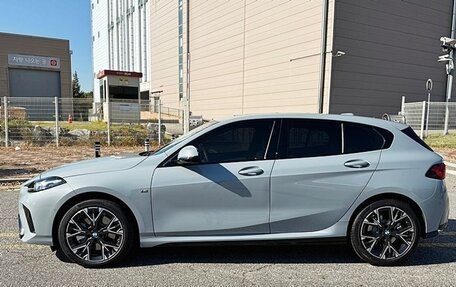 BMW 1 серия, 2025 год, 4 650 000 рублей, 2 фотография
