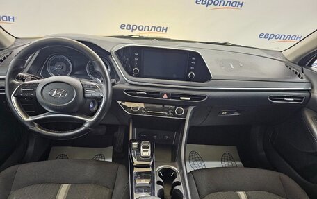 Hyundai Sonata VIII, 2021 год, 1 689 000 рублей, 5 фотография