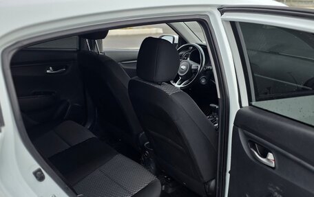 KIA Rio IV, 2018 год, 1 450 000 рублей, 5 фотография