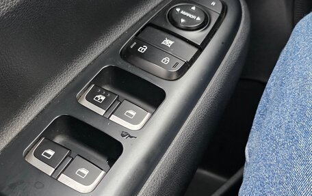 KIA Rio IV, 2018 год, 1 450 000 рублей, 8 фотография