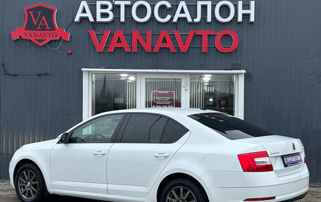 Skoda Octavia, 2017 год, 1 760 000 рублей, 6 фотография