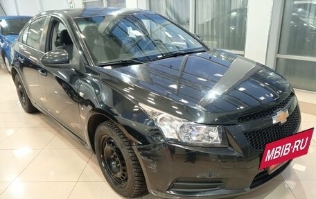 Chevrolet Cruze II, 2011 год, 699 000 рублей, 2 фотография