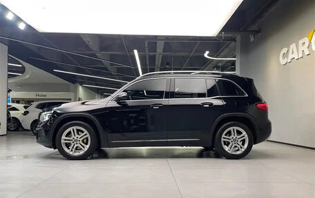 Mercedes-Benz GLB, 2021 год, 2 441 400 рублей, 7 фотография