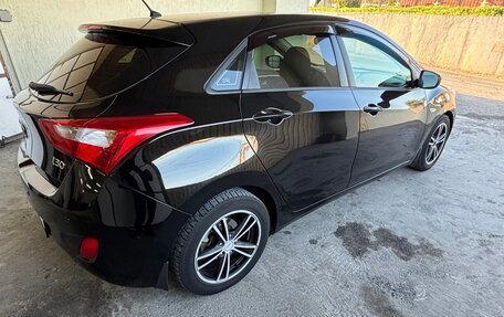 Hyundai i30 II рестайлинг, 2012 год, 890 000 рублей, 4 фотография