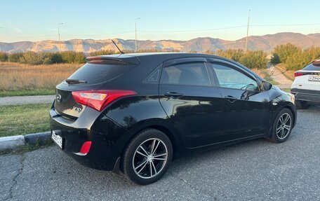 Hyundai i30 II рестайлинг, 2012 год, 890 000 рублей, 10 фотография