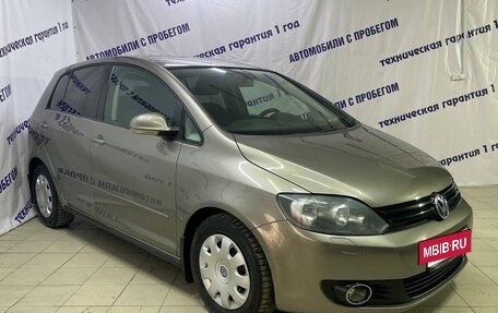 Volkswagen Golf Plus II, 2011 год, 575 000 рублей, 3 фотография