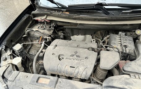 Mitsubishi Outlander III рестайлинг 3, 2017 год, 1 980 000 рублей, 27 фотография