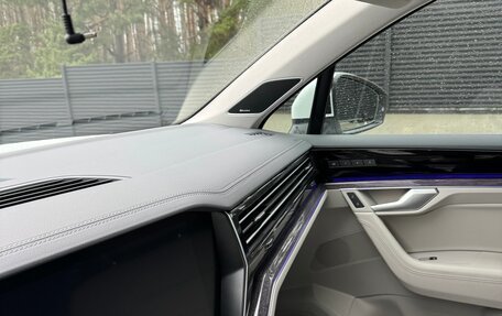 Volkswagen Touareg III, 2019 год, 7 800 000 рублей, 12 фотография