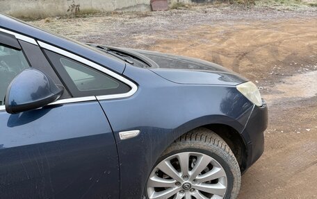 Opel Astra J, 2011 год, 585 000 рублей, 9 фотография