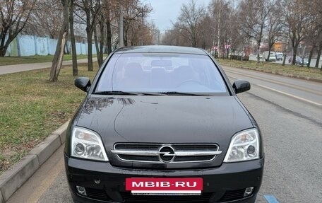 Opel Vectra C рестайлинг, 2004 год, 670 000 рублей, 2 фотография