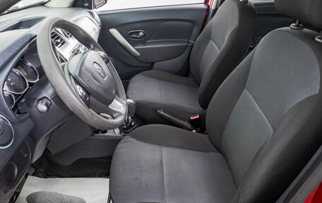 Renault Sandero II рестайлинг, 2015 год, 749 000 рублей, 11 фотография