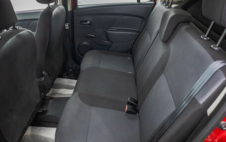 Renault Sandero II рестайлинг, 2015 год, 749 000 рублей, 23 фотография