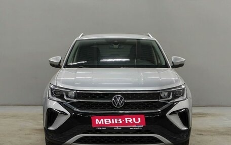 Volkswagen Taos, 2021 год, 2 745 000 рублей, 2 фотография