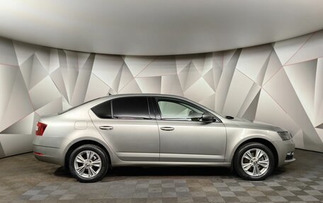 Skoda Octavia, 2019 год, 1 797 000 рублей, 6 фотография