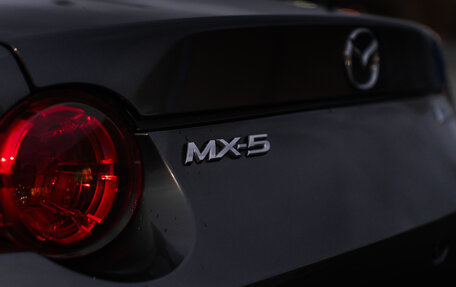 Mazda MX-5, 2019 год, 3 676 000 рублей, 12 фотография