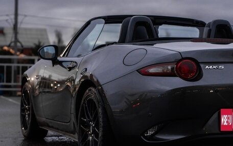 Mazda MX-5, 2019 год, 3 676 000 рублей, 18 фотография