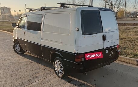 Volkswagen Transporter T4, 1992 год, 385 000 рублей, 2 фотография