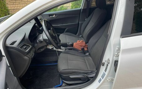 Hyundai Solaris II рестайлинг, 2017 год, 930 000 рублей, 19 фотография