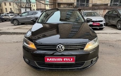 Volkswagen Jetta VI, 2013 год, 930 000 рублей, 1 фотография