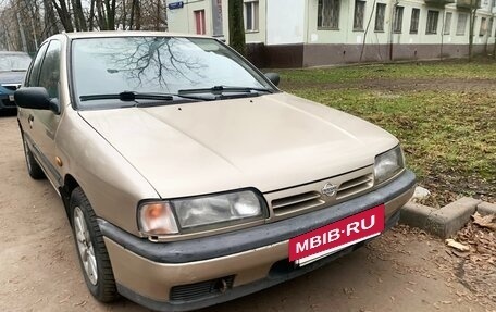 Nissan Primera II рестайлинг, 1991 год, 159 000 рублей, 7 фотография