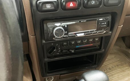 Nissan Primera II рестайлинг, 1991 год, 159 000 рублей, 11 фотография