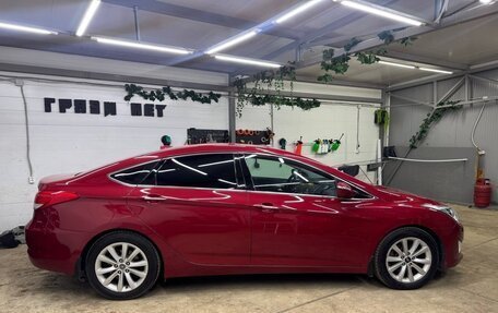 Hyundai i40 I рестайлинг, 2013 год, 870 000 рублей, 2 фотография