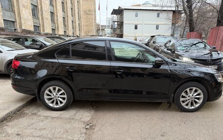 Volkswagen Jetta VI, 2013 год, 930 000 рублей, 4 фотография