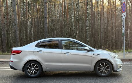 KIA Rio III рестайлинг, 2015 год, 950 000 рублей, 3 фотография