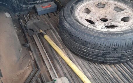 Nissan Navara (Frontier), 2010 год, 700 000 рублей, 11 фотография