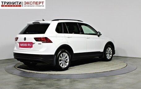 Volkswagen Tiguan II, 2019 год, 2 397 000 рублей, 5 фотография