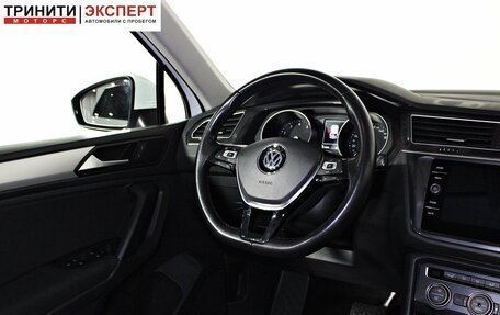 Volkswagen Tiguan II, 2019 год, 2 397 000 рублей, 12 фотография