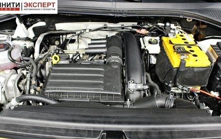 Volkswagen Tiguan II, 2019 год, 2 397 000 рублей, 17 фотография