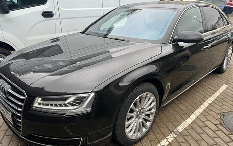 Audi A8, 2015 год, 2 700 000 рублей, 8 фотография