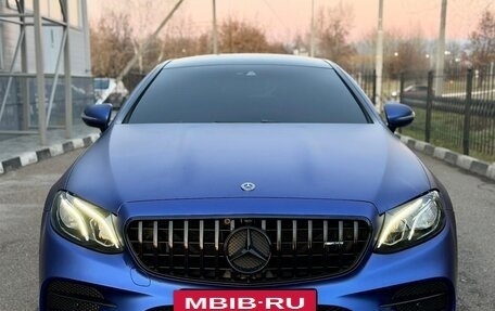 Mercedes-Benz E-Класс, 2018 год, 3 490 000 рублей, 2 фотография