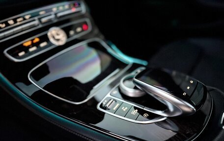 Mercedes-Benz E-Класс, 2018 год, 3 490 000 рублей, 23 фотография