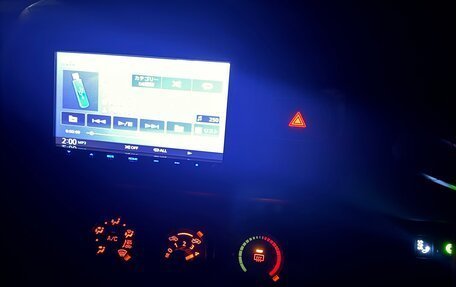 Toyota Vitz, 2018 год, 1 070 000 рублей, 8 фотография