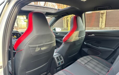 Volkswagen Golf GTI, 2023 год, 4 500 000 рублей, 24 фотография
