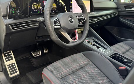 Volkswagen Golf GTI, 2023 год, 4 500 000 рублей, 16 фотография