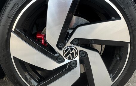 Volkswagen Golf GTI, 2023 год, 4 500 000 рублей, 27 фотография