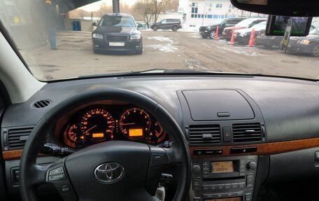 Toyota Avensis III рестайлинг, 2007 год, 850 000 рублей, 10 фотография