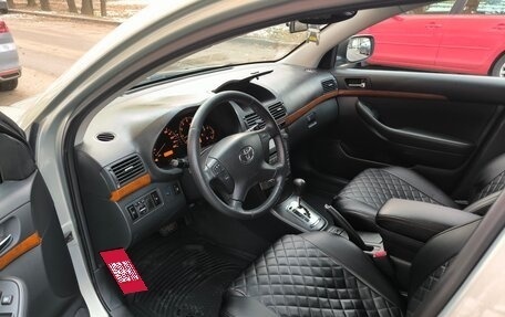 Toyota Avensis III рестайлинг, 2007 год, 850 000 рублей, 9 фотография